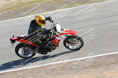 media/Feb-05-2023-Classic Track Day (Sun) [[c35aca4a42]]/Group 1/session 1 turn 9/